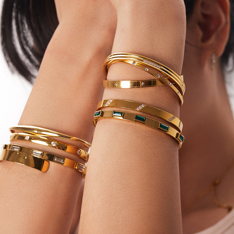 Women's Fashion Retro Titanium Steel Bracelet Brand: aeac
