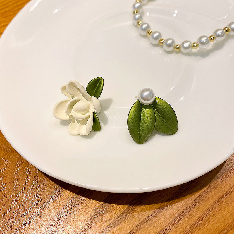 925 Silver Needle Asymmetric Pearl Earrings Female Brand: aeac