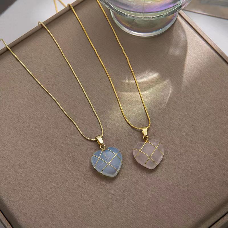 Fashion Moonstone Necklace For Cartoon Princess Love Girl Necklace Novelty Jewelry Brand: aeac