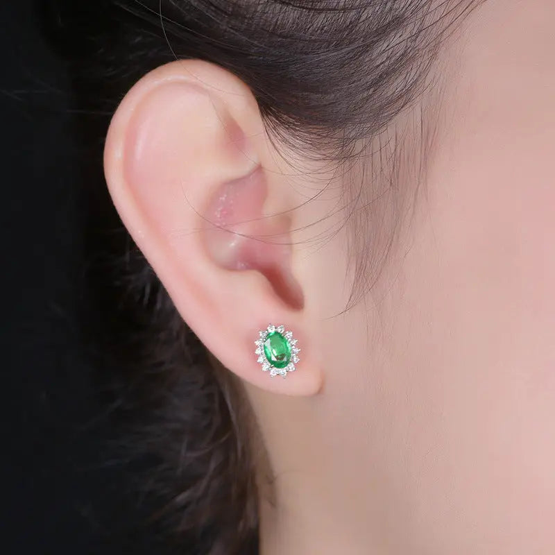 Female crystal earrings Brand: aeac