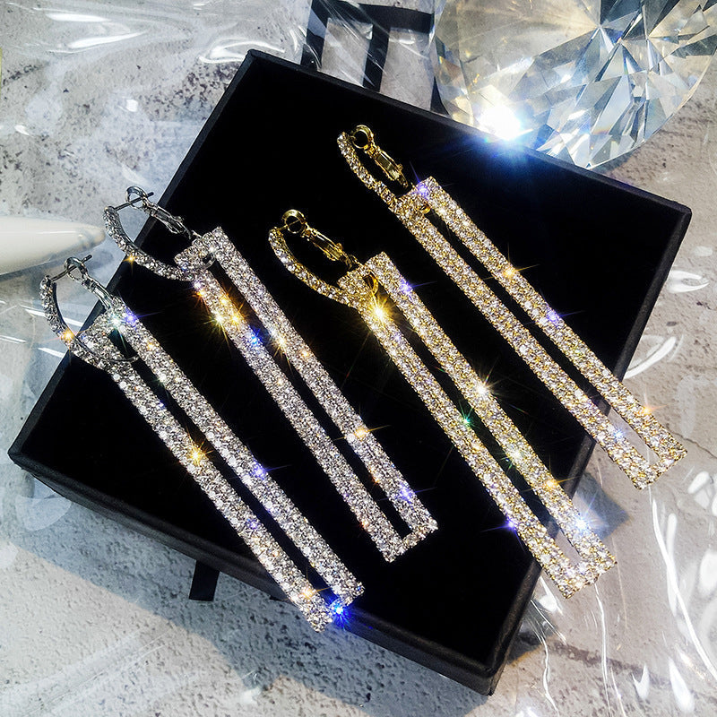Long square hypoallergenic diamond earrings Brand: aeac