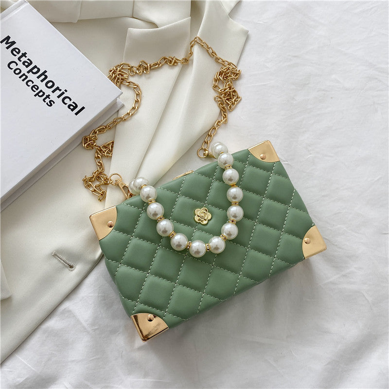New Ladies Diamond Chain Bag Pearl Portable Diagonal Small Square Bag Brand: aeac