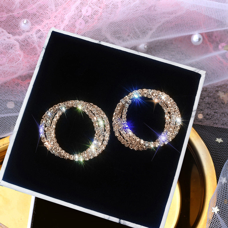 Geometric circle earrings Brand: aeac