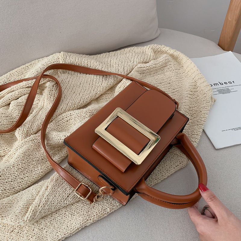 New pu all-match fashion one-shoulder messenger bag Brand: aeac