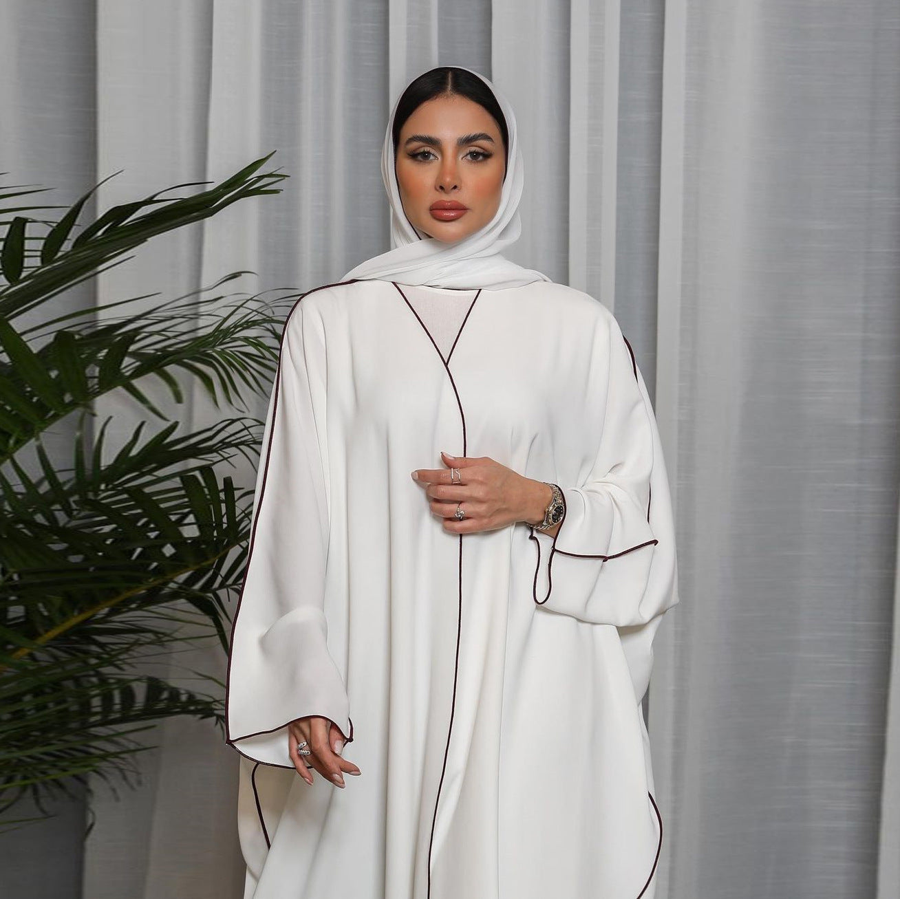 Women's White Patchwork Plus Size Women's Abaya Robe Brand: aeac
