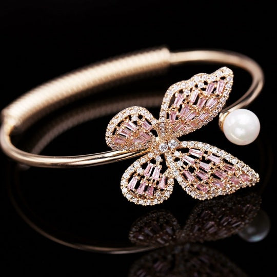 Women's Fashion Hollowed-out Vintage Bracelet Brand: aeac