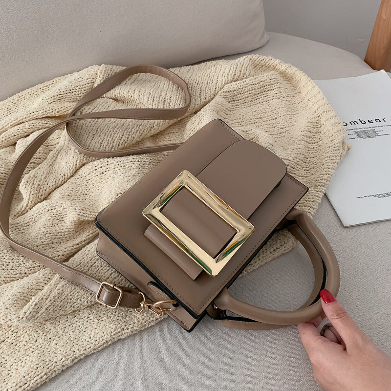 New pu all-match fashion one-shoulder messenger bag Brand: aeac