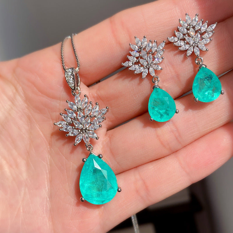 Classic Princess Pendant Stud Earrings Jewelry Set Brand: aeac