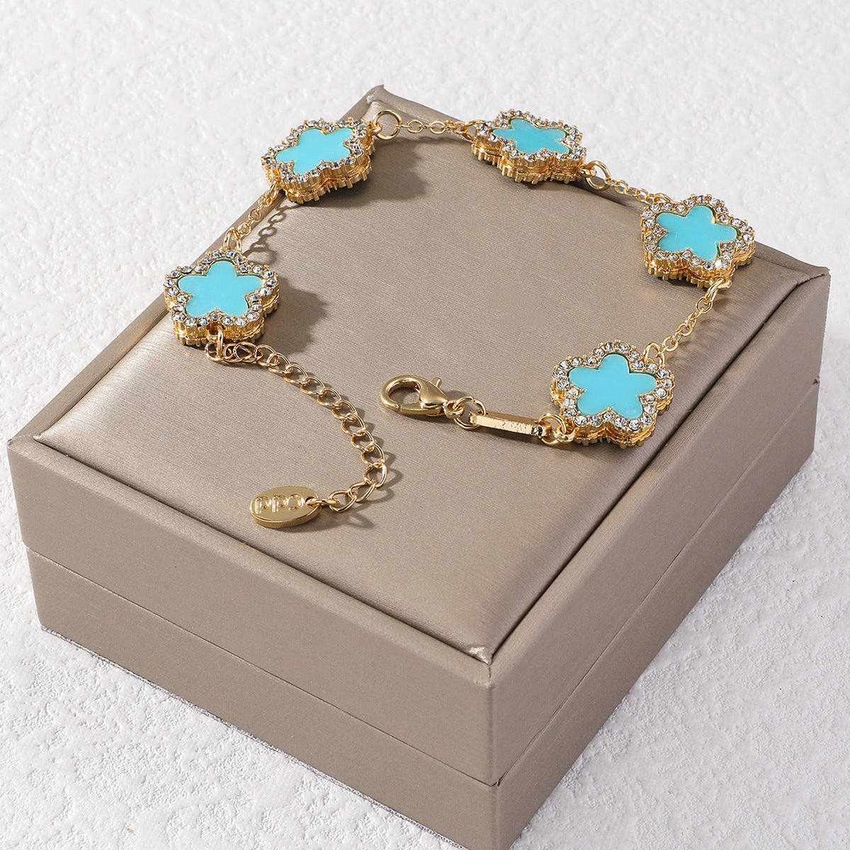 Diamond Star Petal Bracelet – Elegant Fashion Temperament Jewelry for Women Brand: aeac