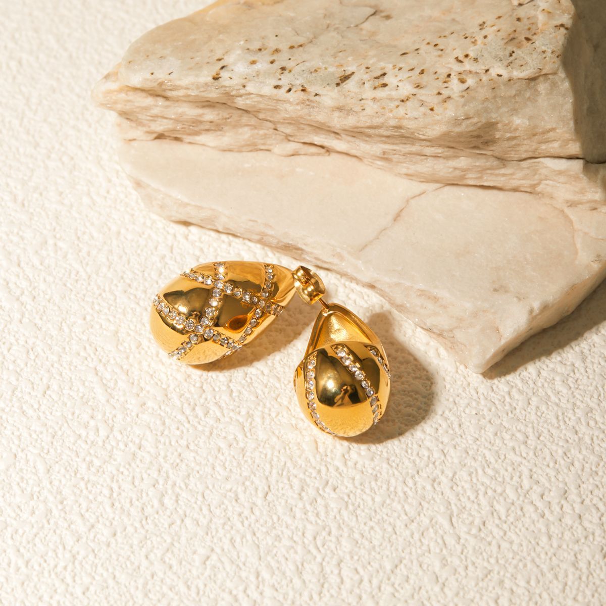 Linnea Gold Earrings Brand: aeac
