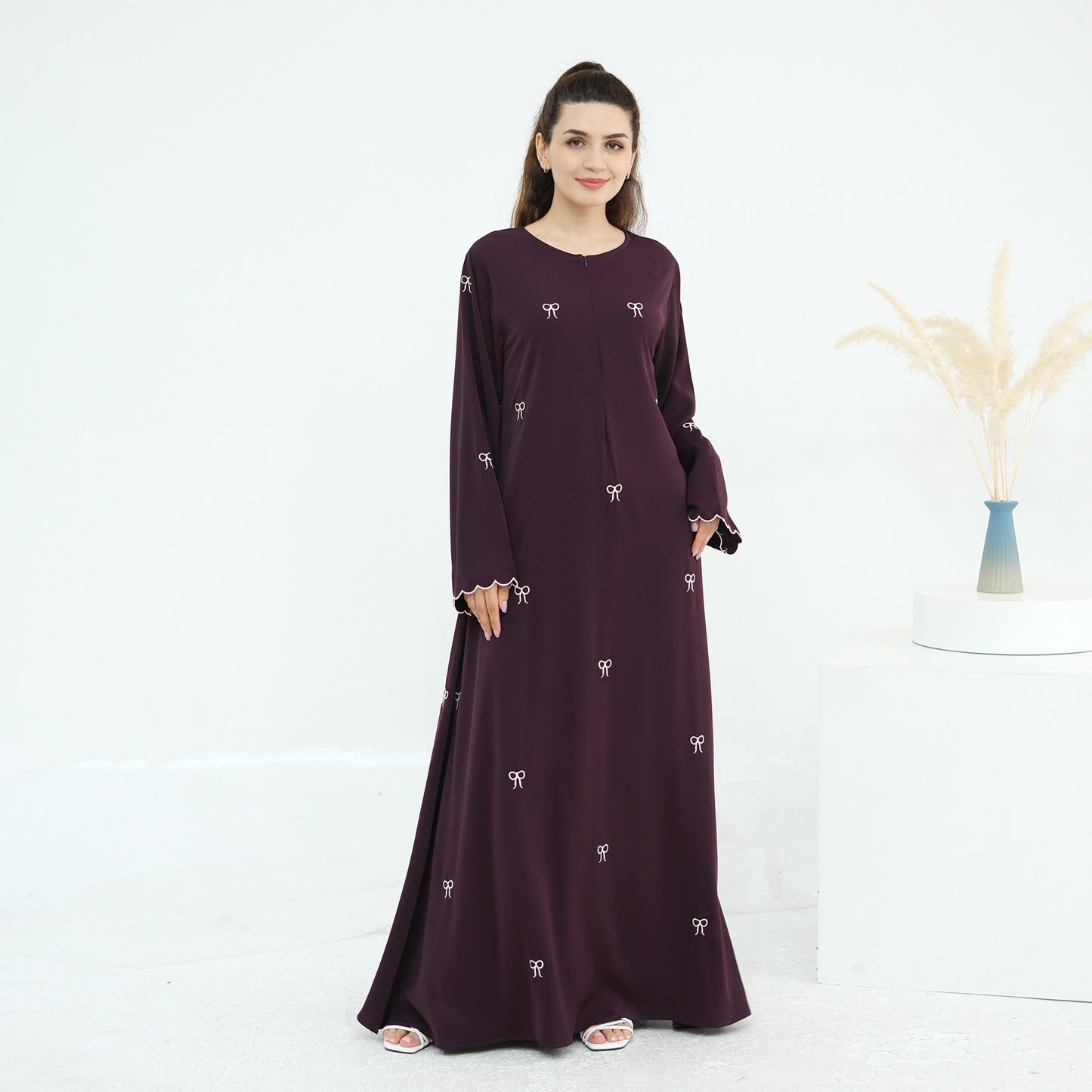Bow-knot Embroidered Long Sleeve Dress Brand: aeac
