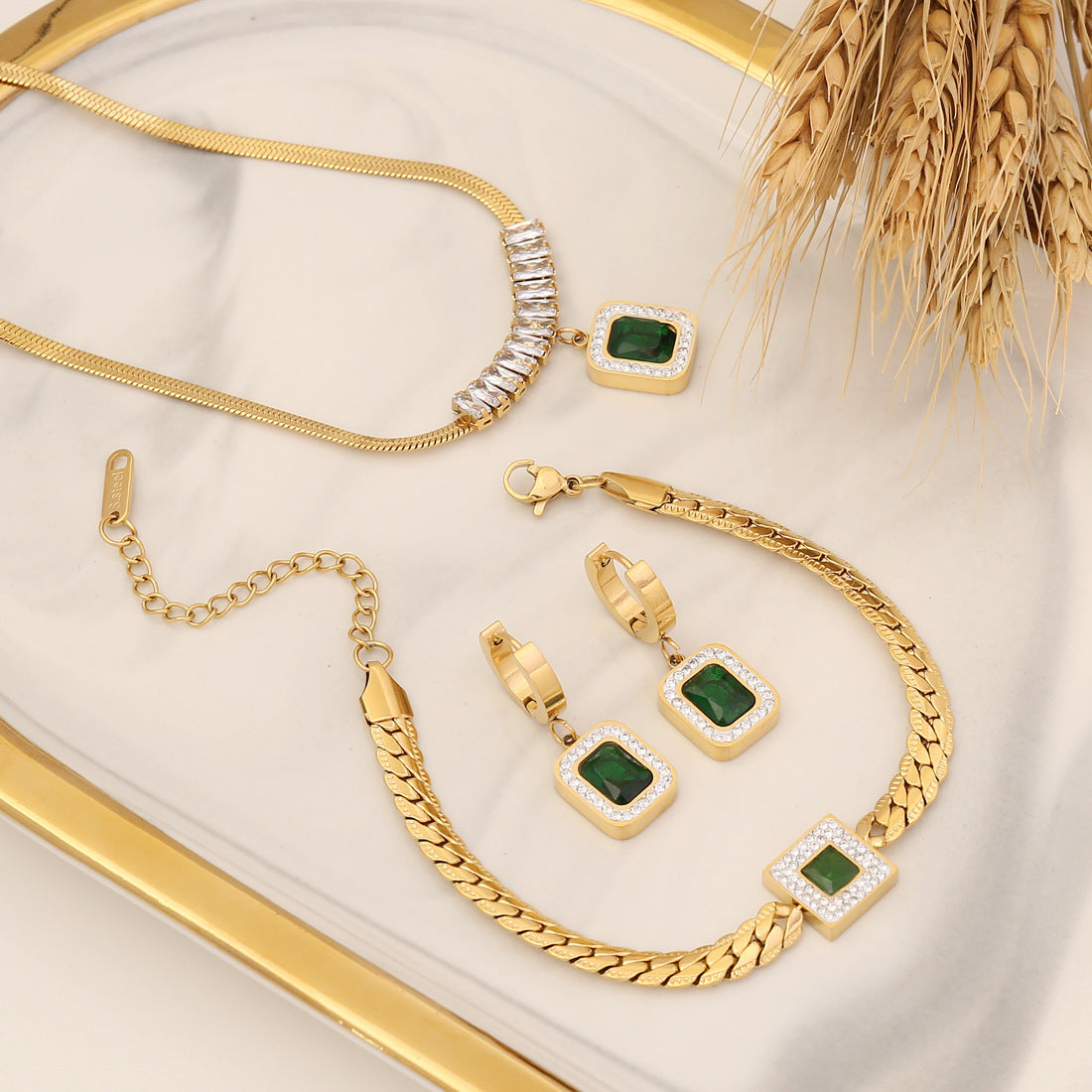 Diamond Emerald Zircon Necklace Stainless Steel Jewelry Set Brand: aeac