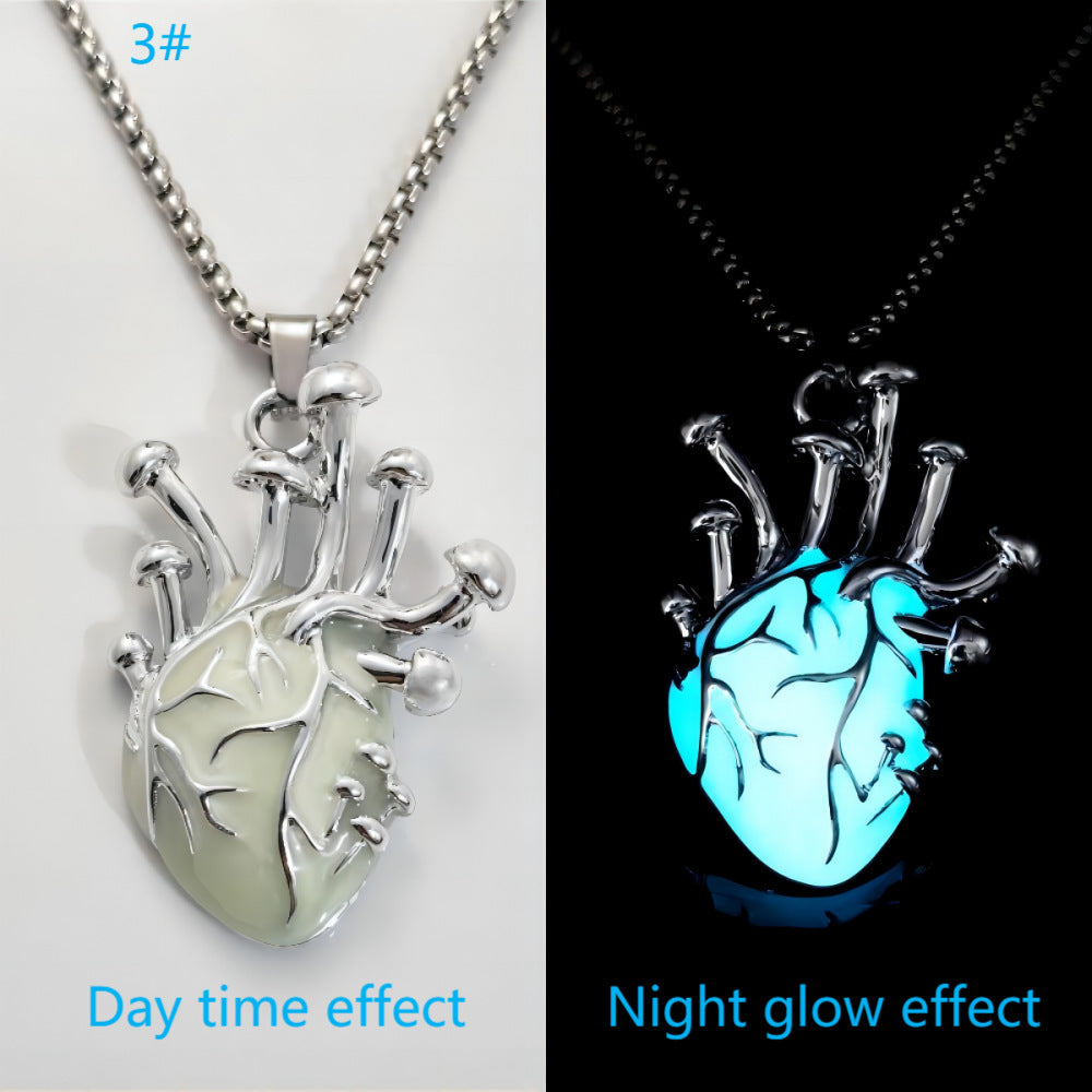 Zinc Alloy Luminous Heart Pendant Necklace Brand: aeac