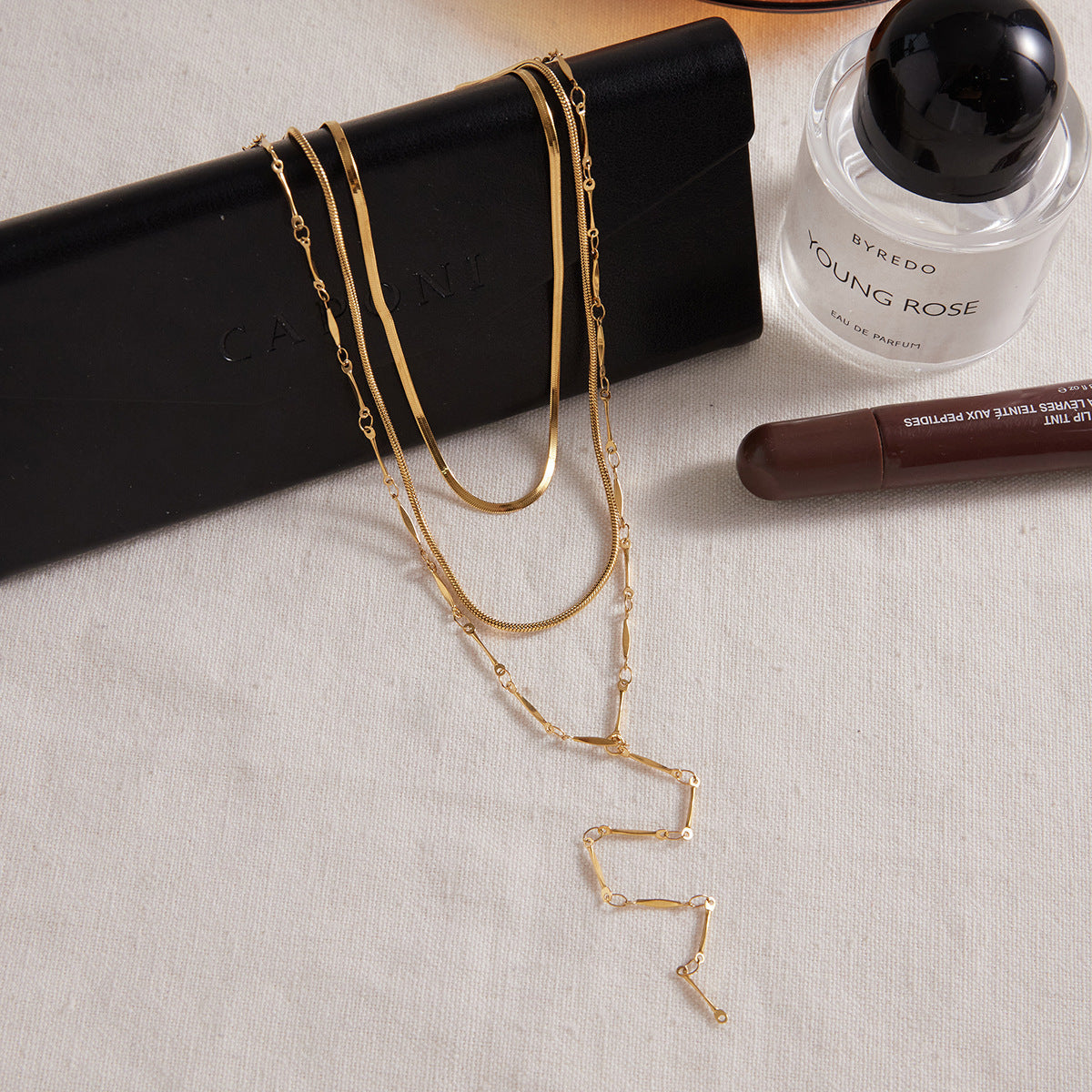 Stainless Steel Three-layer Layered Necklace With A Distinctive Niche Design Brand: aeac