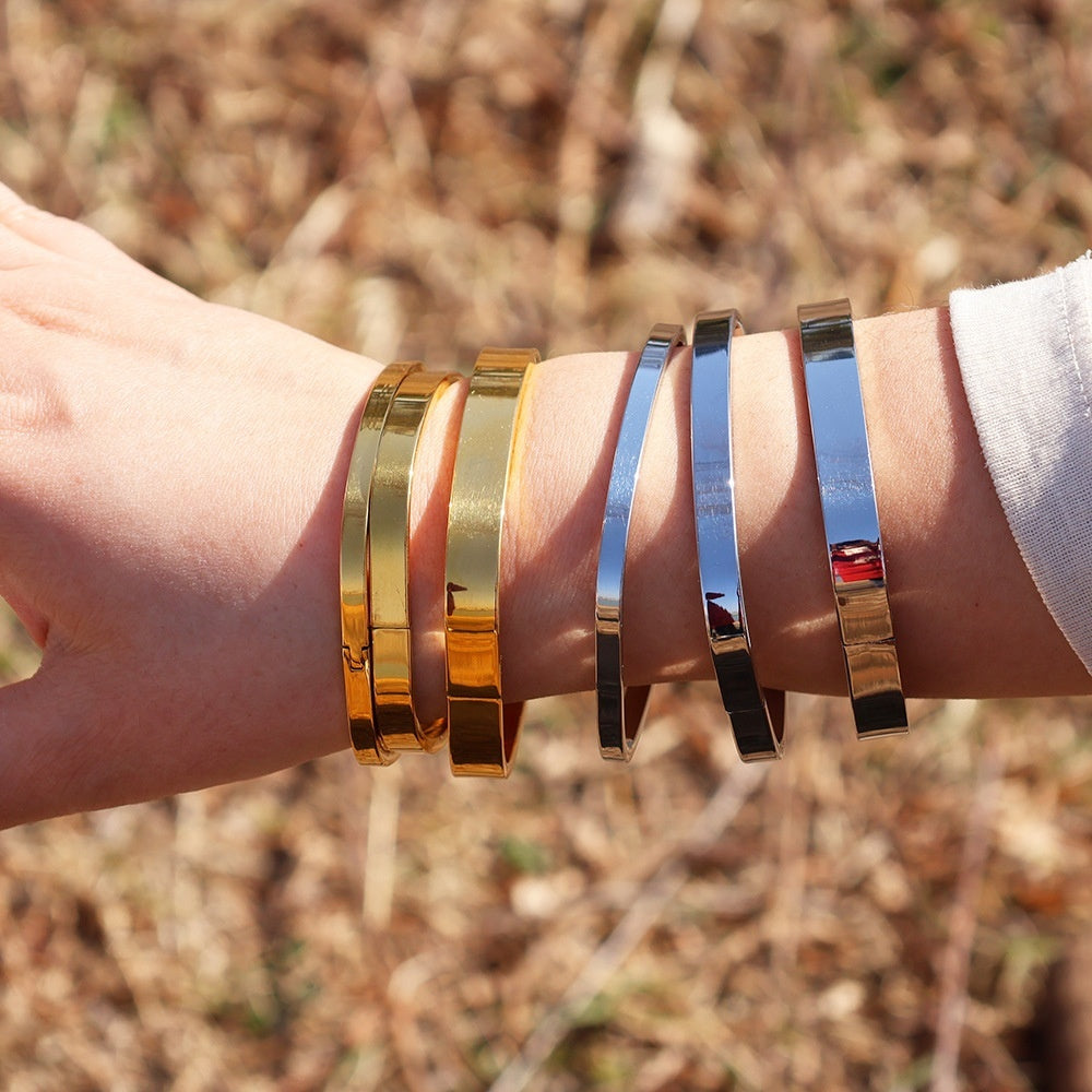 Stainless Steel Gold Plating Mirror Polishing Personality Ladies' Bracelet Brand: aeac