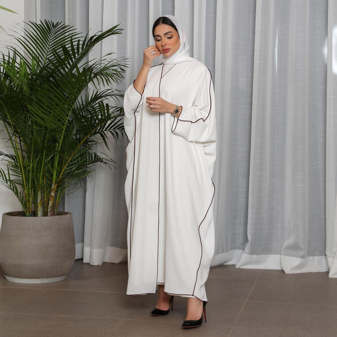 Women's White Patchwork Plus Size Women's Abaya Robe Brand: aeac