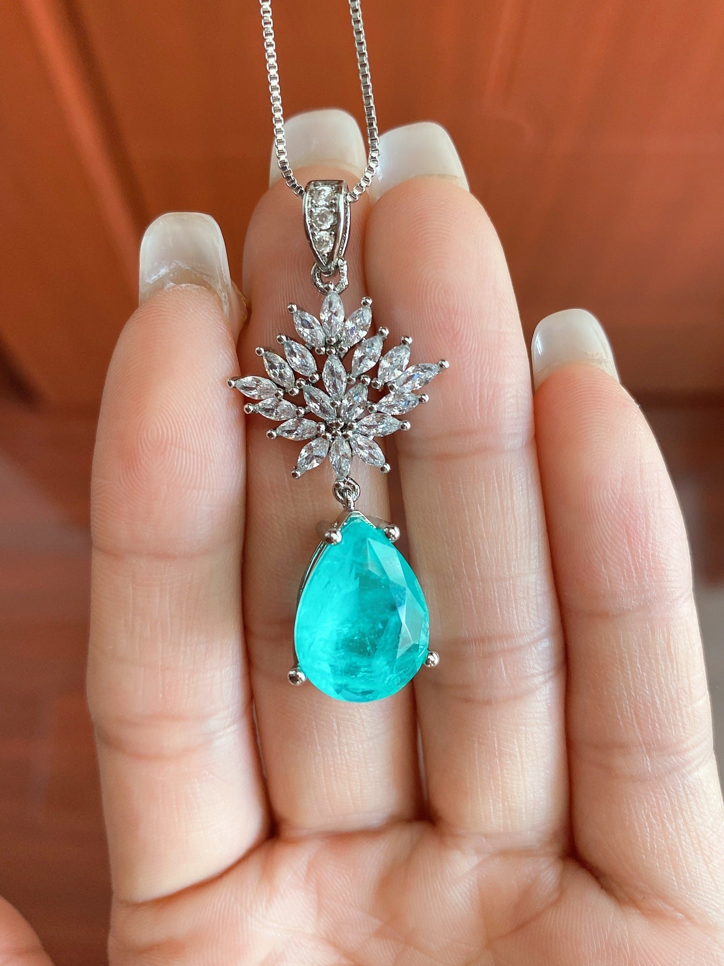 Classic Princess Pendant Stud Earrings Jewelry Set Brand: aeac