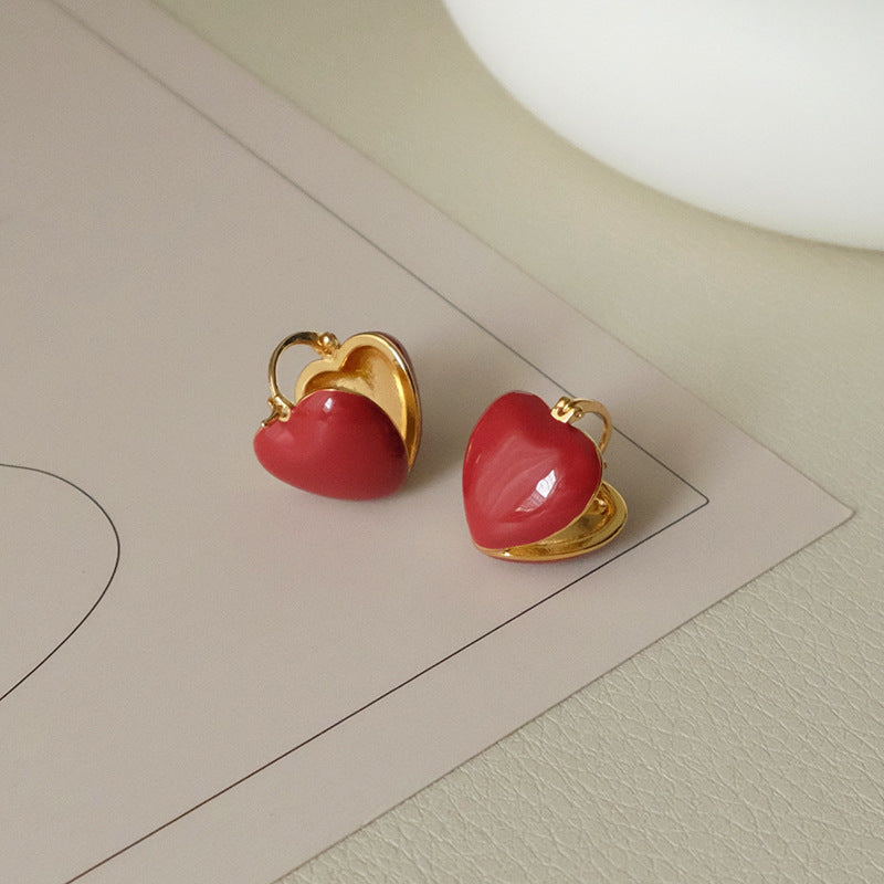 Retro Dripping Oil Love Heart Stud Earrings Brand: aeac