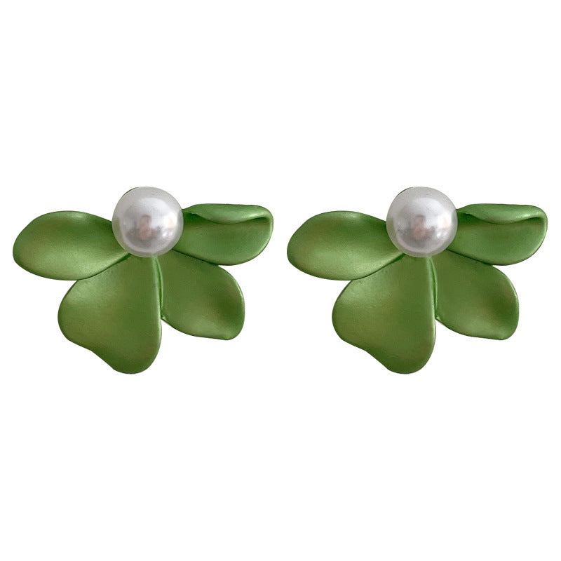 S925 Women's Silver Needle Pearl Petal Earrings Brand: aeac