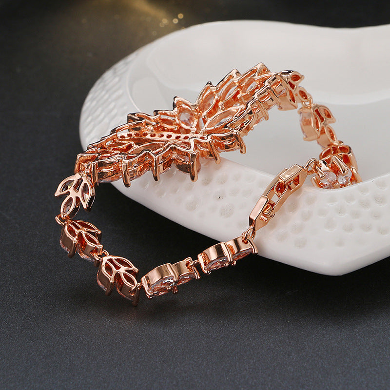 Ice Linghua Zircon Dinner Bracelet Brand: aeac