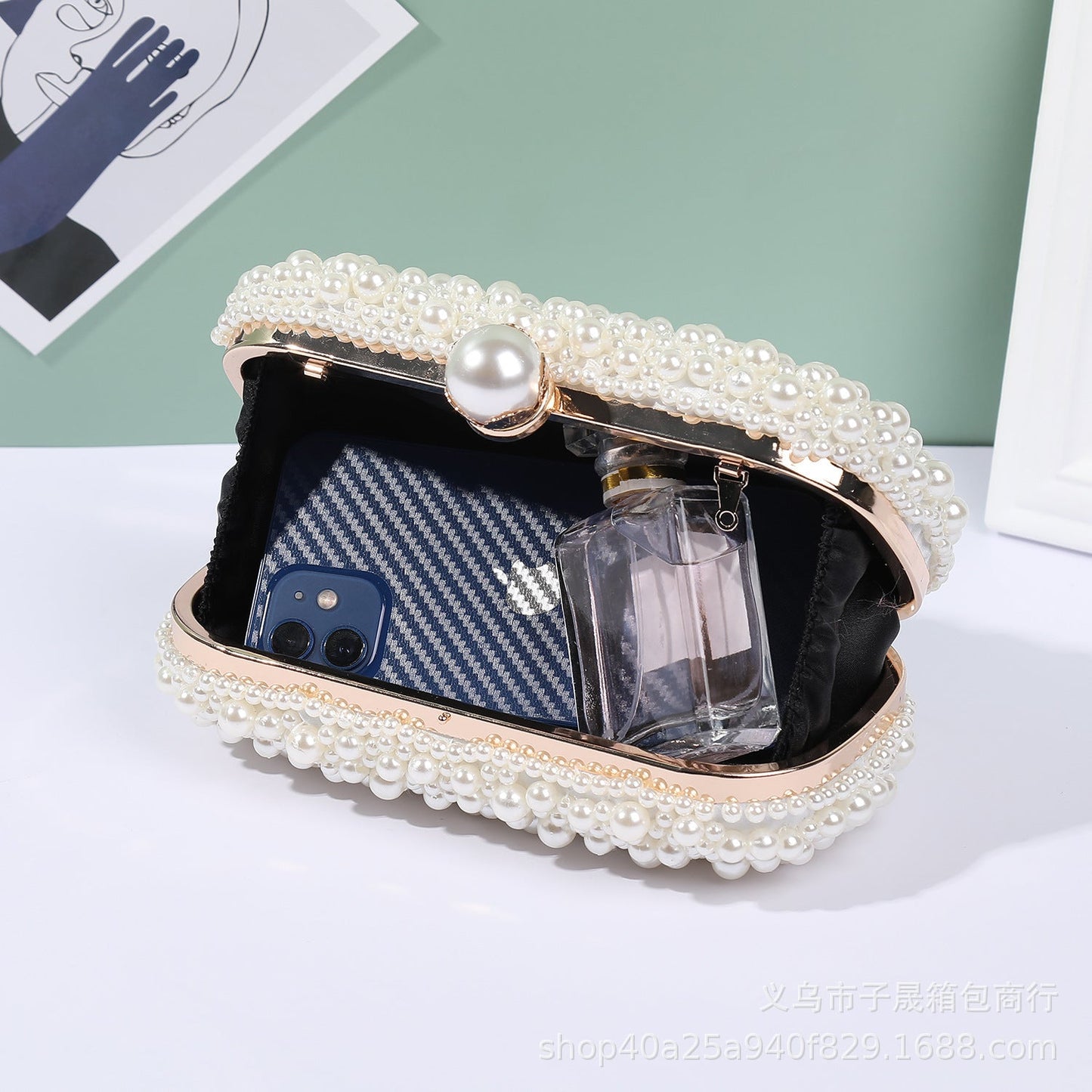 Women's Pearl Dinner Bag Soft Surface Lock Clutch Brand: aeac