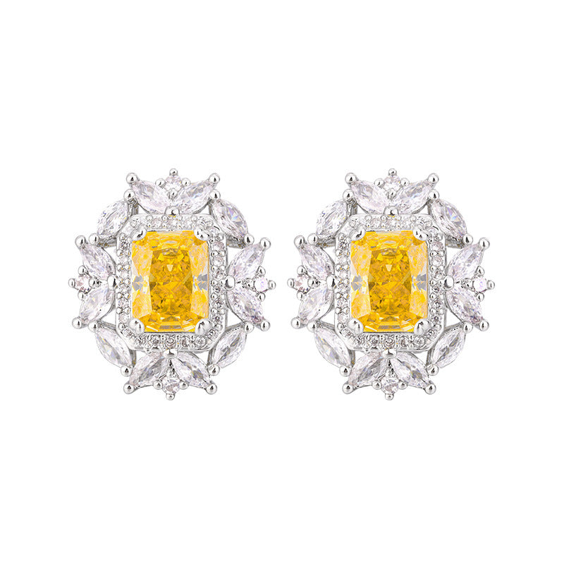 Autumn And Winter New Jewelry Diamond Ice Flower Cut Yellow Diamond Copper Inlaid Fashion Brand: aeac