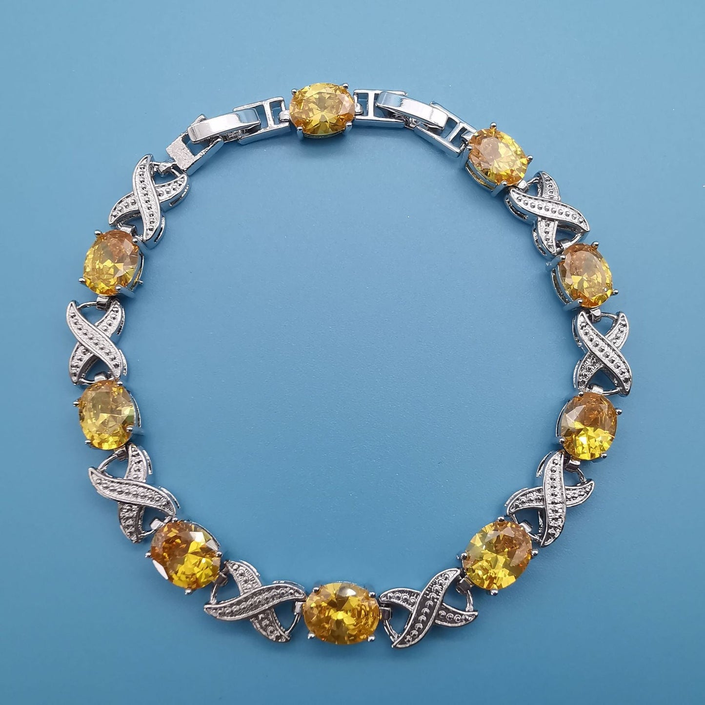 European And American Fashion Popular Jewelry Zircon Bracelet Gift Brand: aeac