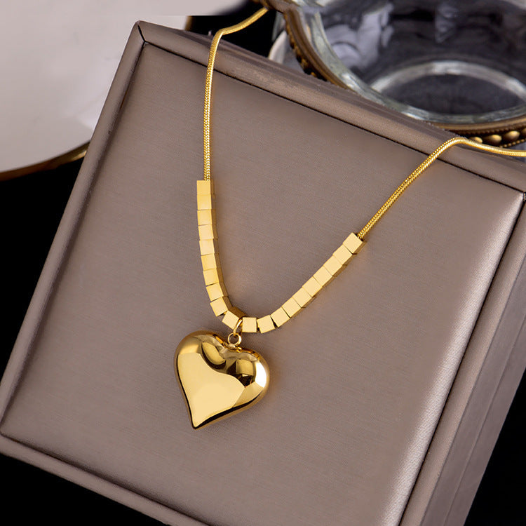 Women's Square Titanium Steel Heart Necklace Brand: aeac