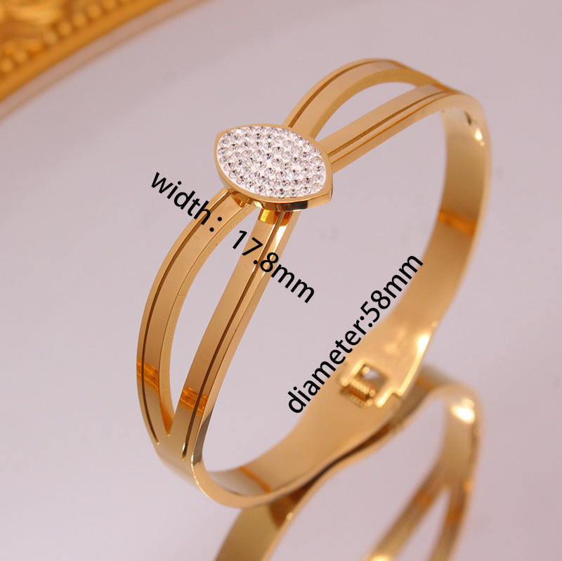 18K Retro Popular Titanium Steel Bracelet Brand: aeac