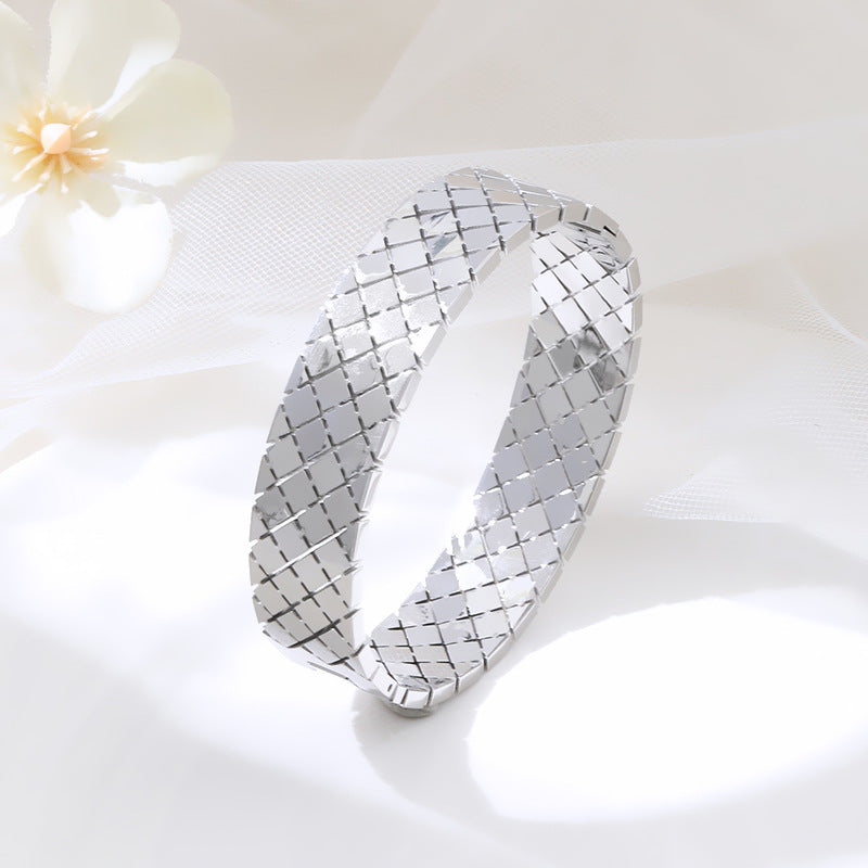 Non-fading Titanium Steel Casting Square Wide Bracelet Brand: aeac