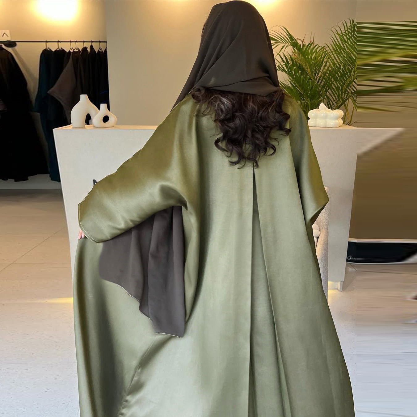 Muslim Robe Middle East – Loose Satin Cardigan Outerwear Brand: aeac
