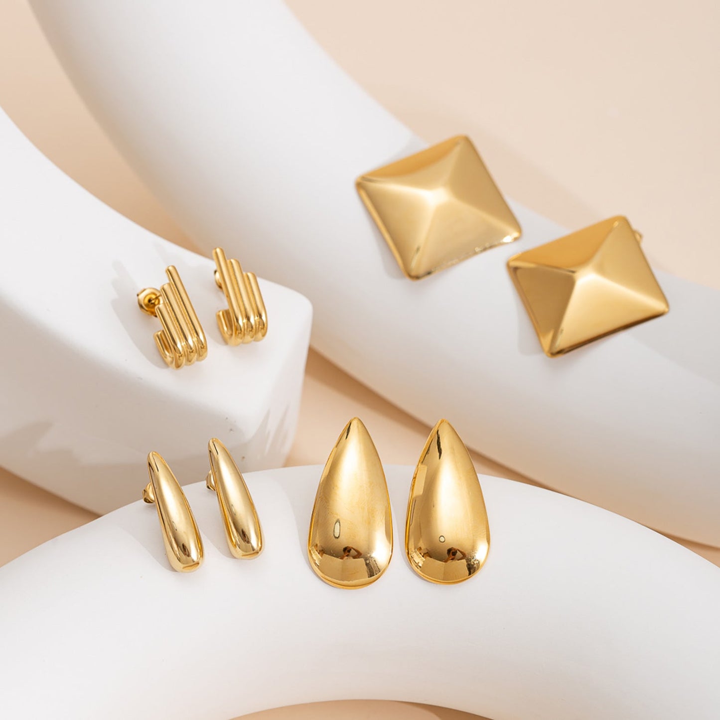 Minimalist Titanium Steel Ear Studs Triangle Oval Geometric Stainless Steel Oil Pressure Ins Style Brand: aeac