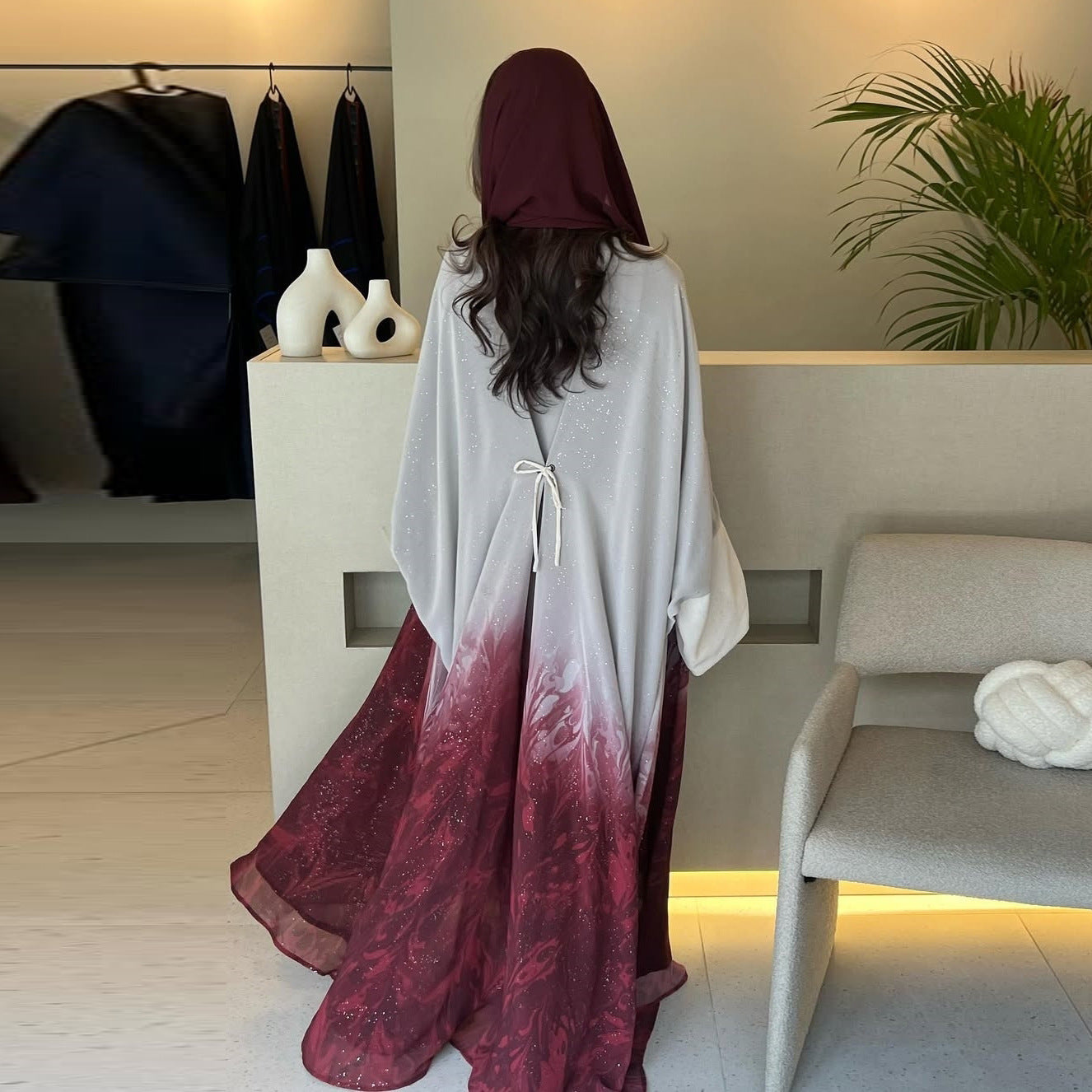 Shining And Gradually Changing Color Cardigan Robe Brand: aeac