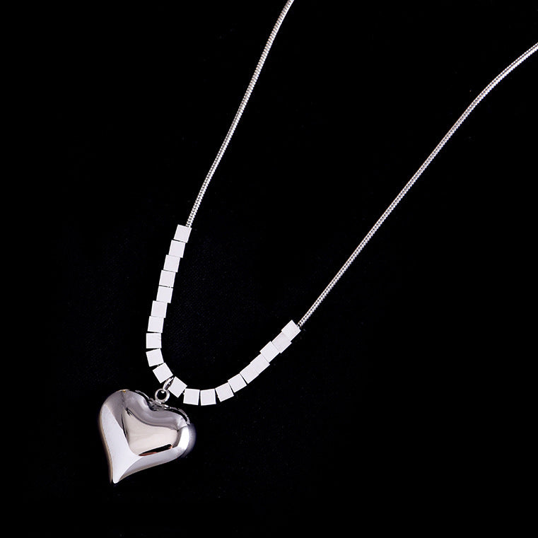 Women's Square Titanium Steel Heart Necklace Brand: aeac
