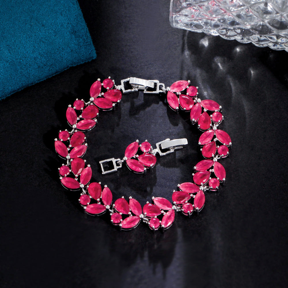 Copper Inlaid Zircon Flower Bracelet Brand: aeac