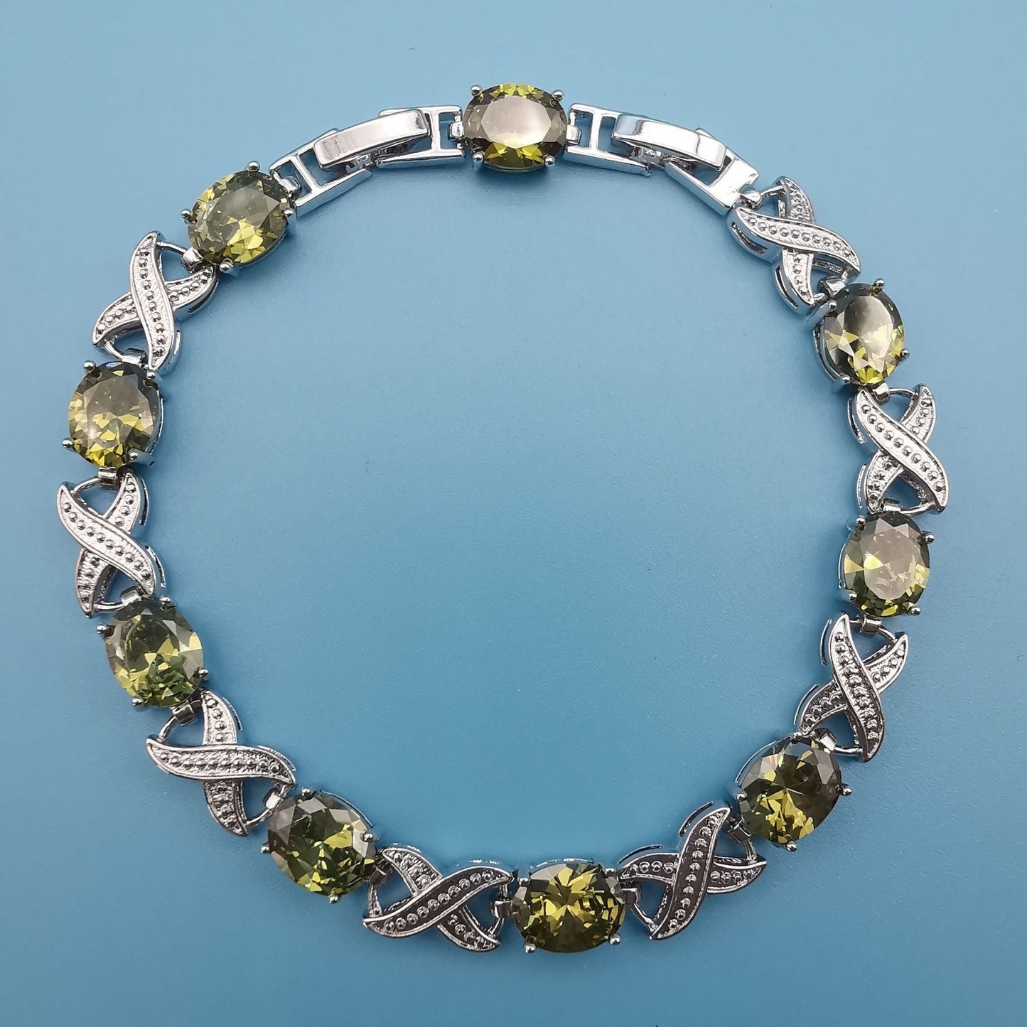 European And American Fashion Popular Jewelry Zircon Bracelet Gift Brand: aeac