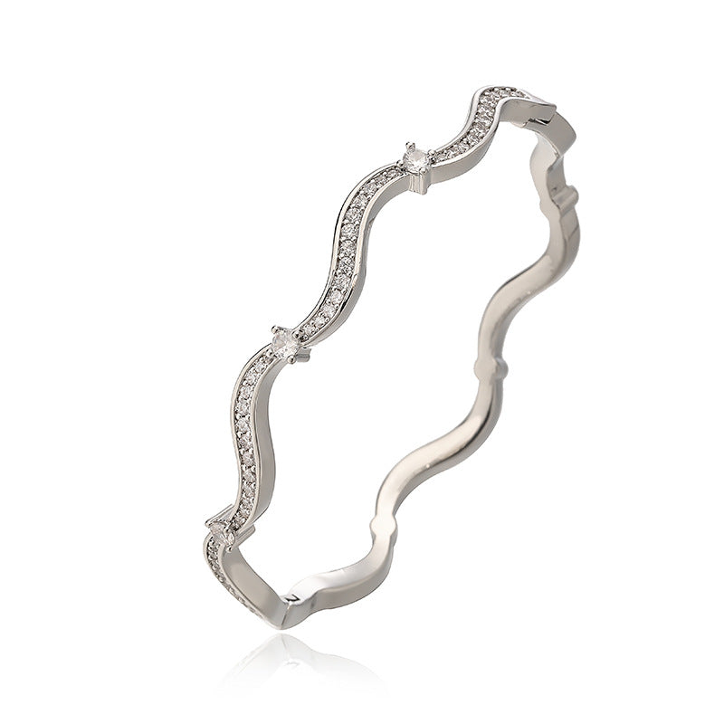 Copper Inlaid Zirconium Water Wave Bracelet Brand: aeac