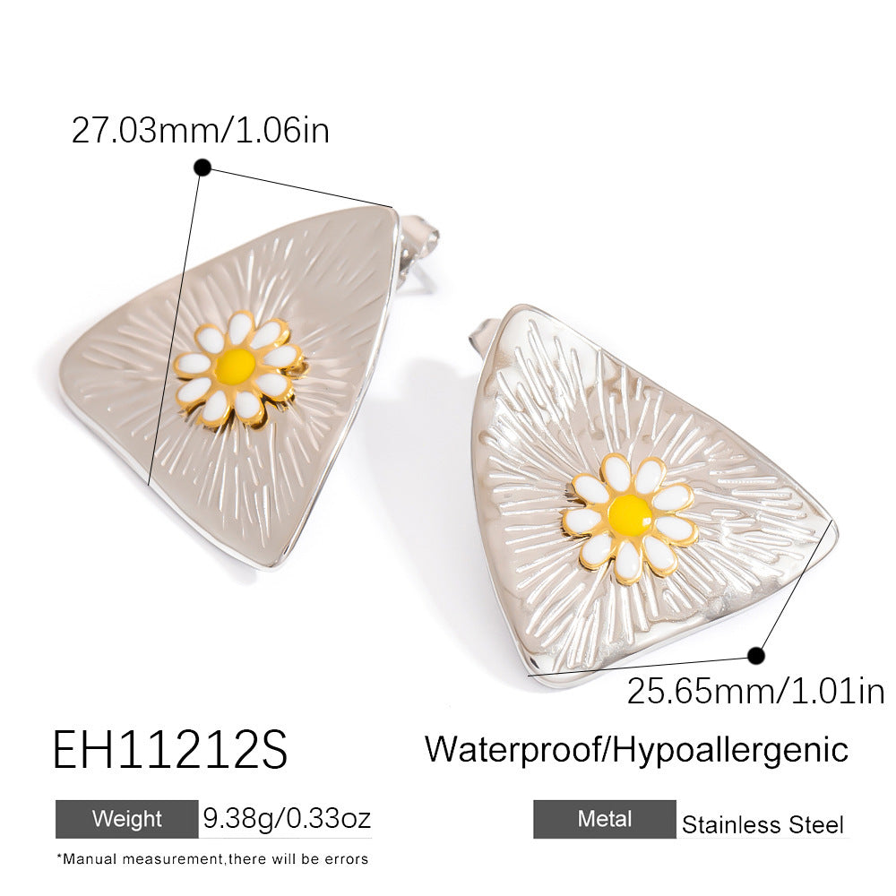 European And American Titanium Steel Ear Studs Light Luxury High-grade Dripping Oil Brand: aeac