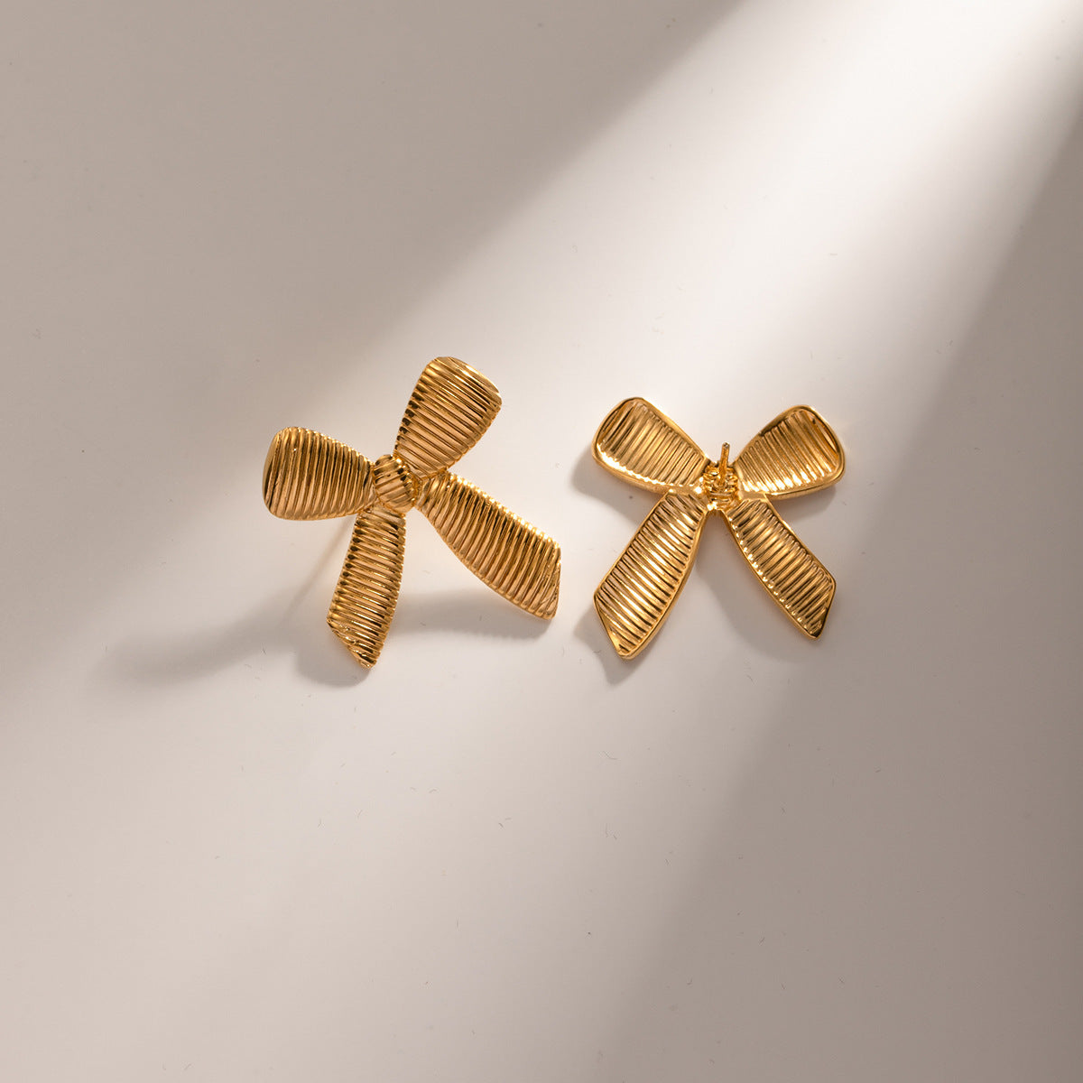 Caroline Gold Earrings Brand: aeac