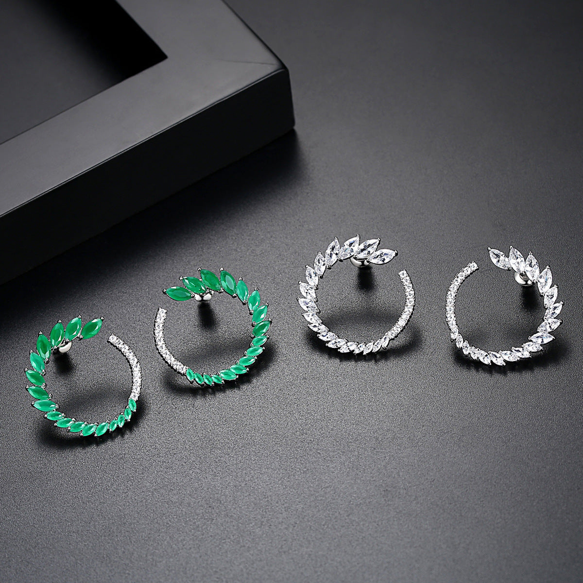Green Zirconium Ear Ring Copper Inlaid Crystal Stylish Popular Personalized Simple Brand: aeac