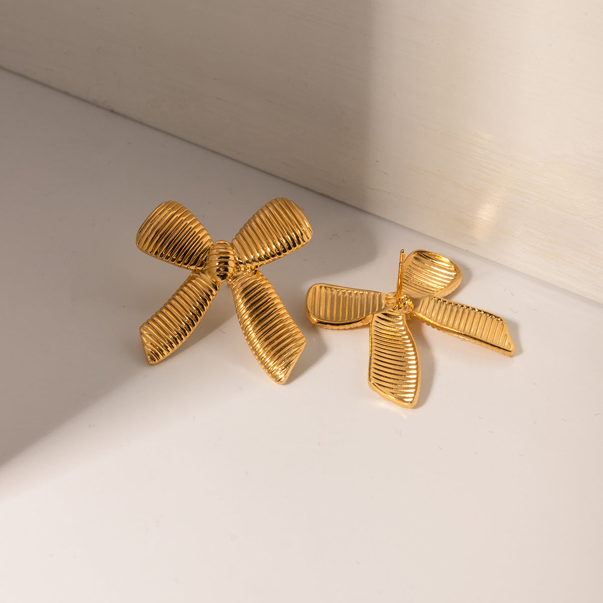 Caroline Gold Earrings Brand: aeac