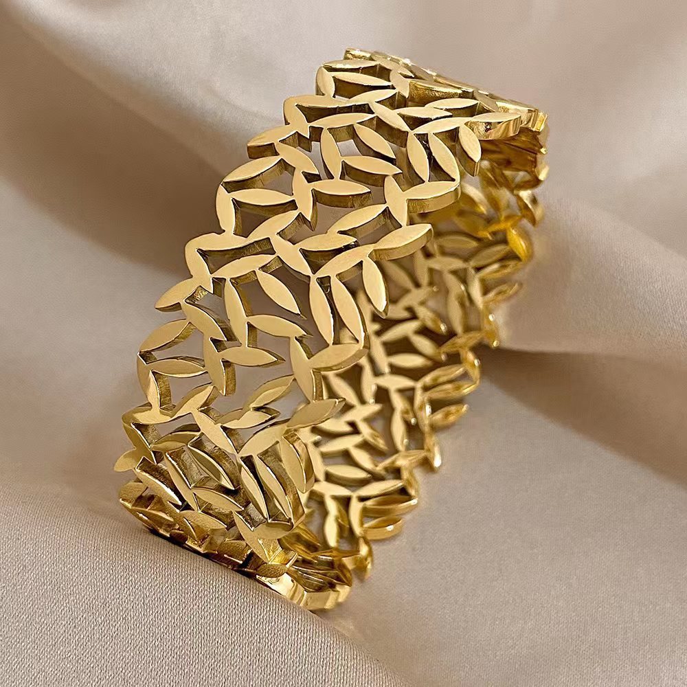 Creative Trend Wide Version Hollow Leaves Couples Openings Bracelet Jewelry Brand: aeac