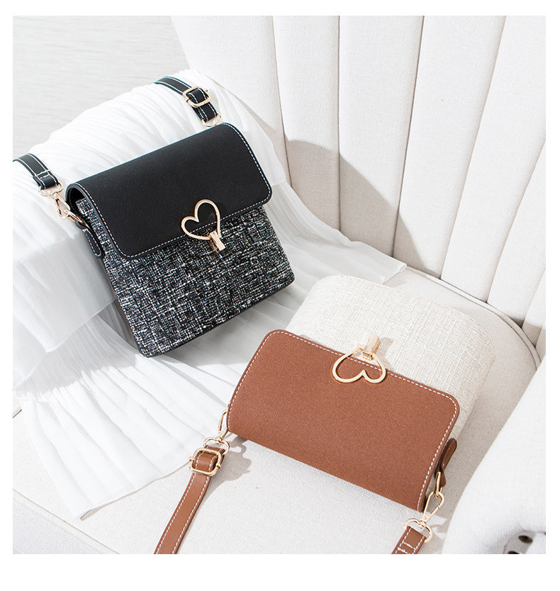 The New Trendy Wild One-shoulder Messenger Bag Fashion Brand: aeac
