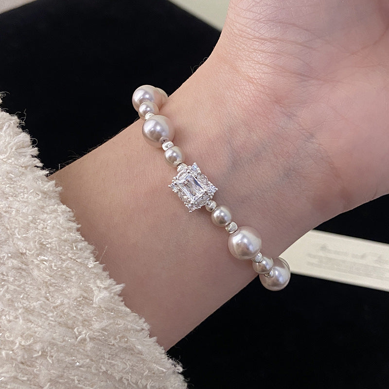 Women's Drawable Niche Design Sweet Bracelet Brand: aeac