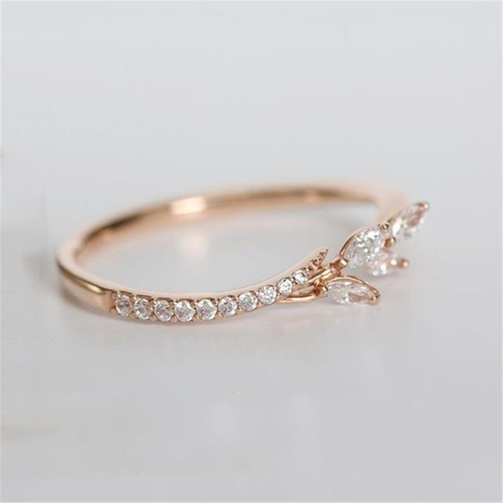 Women's European And American Luxury Flower Branch Ring Brand: aeac