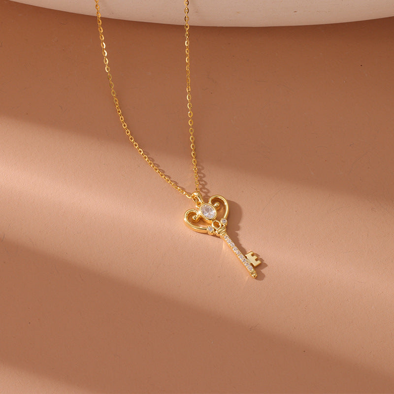 Non-fading Key Heart-shaped Necklace Women's Sterling Silver Brand: aeac
