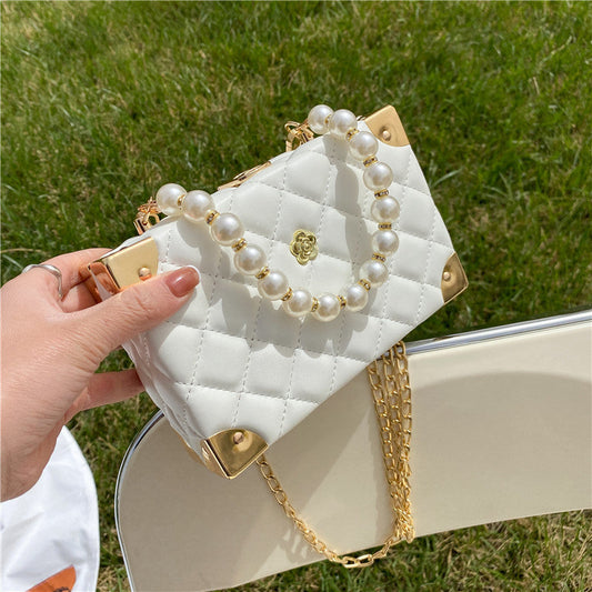 New Ladies Diamond Chain Bag Pearl Portable Diagonal Small Square Bag Brand: aeac