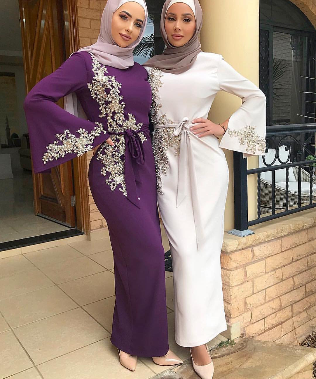 Muslim embroidered dress Brand: aeac