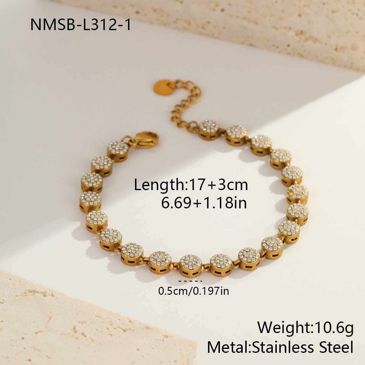 Color-Protecting Stainless Steel Round Heart Zircon Bracelet Brand: aeac