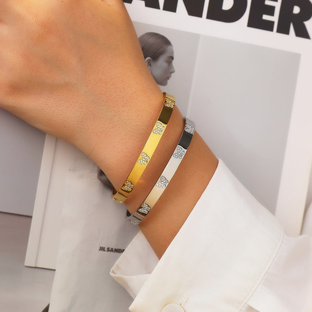 Stylish Versatile Stainless Steel Bracelet With A Premium